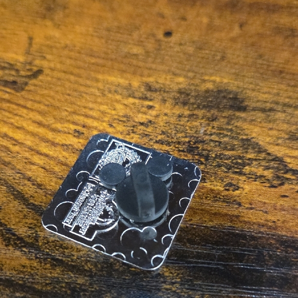 Cartoon Character Enamel Pin - Picture 2 of 3